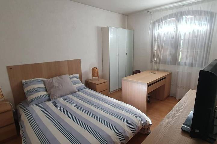 Location de vacances pour 8 personnes, avec jardin à Teyran - 4