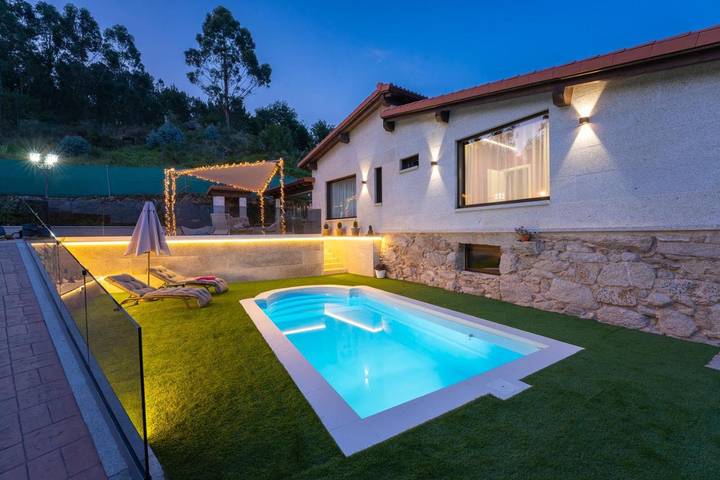 Chalet para 5 personas, con piscina además de vistas y jardín en Provincia de Orense - 2