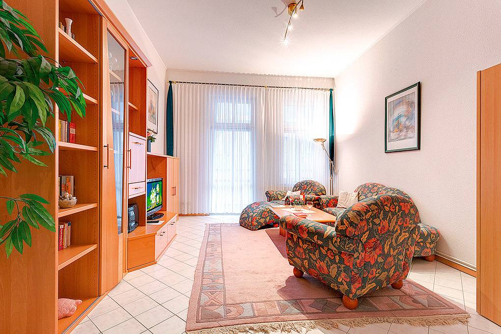 Ganze Ferienwohnung, D 093.020 - Haus Quisisana, Whg. Nr. 2 in Göhren, Rügen