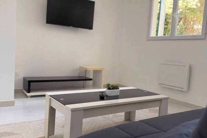 Apartamento entero, Le Cocon Centre - 4pers in Sens, Río Yonne