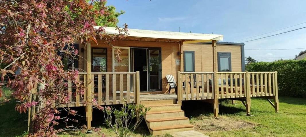 Camping pour 2 personnes, avec Piscine et Sauna
