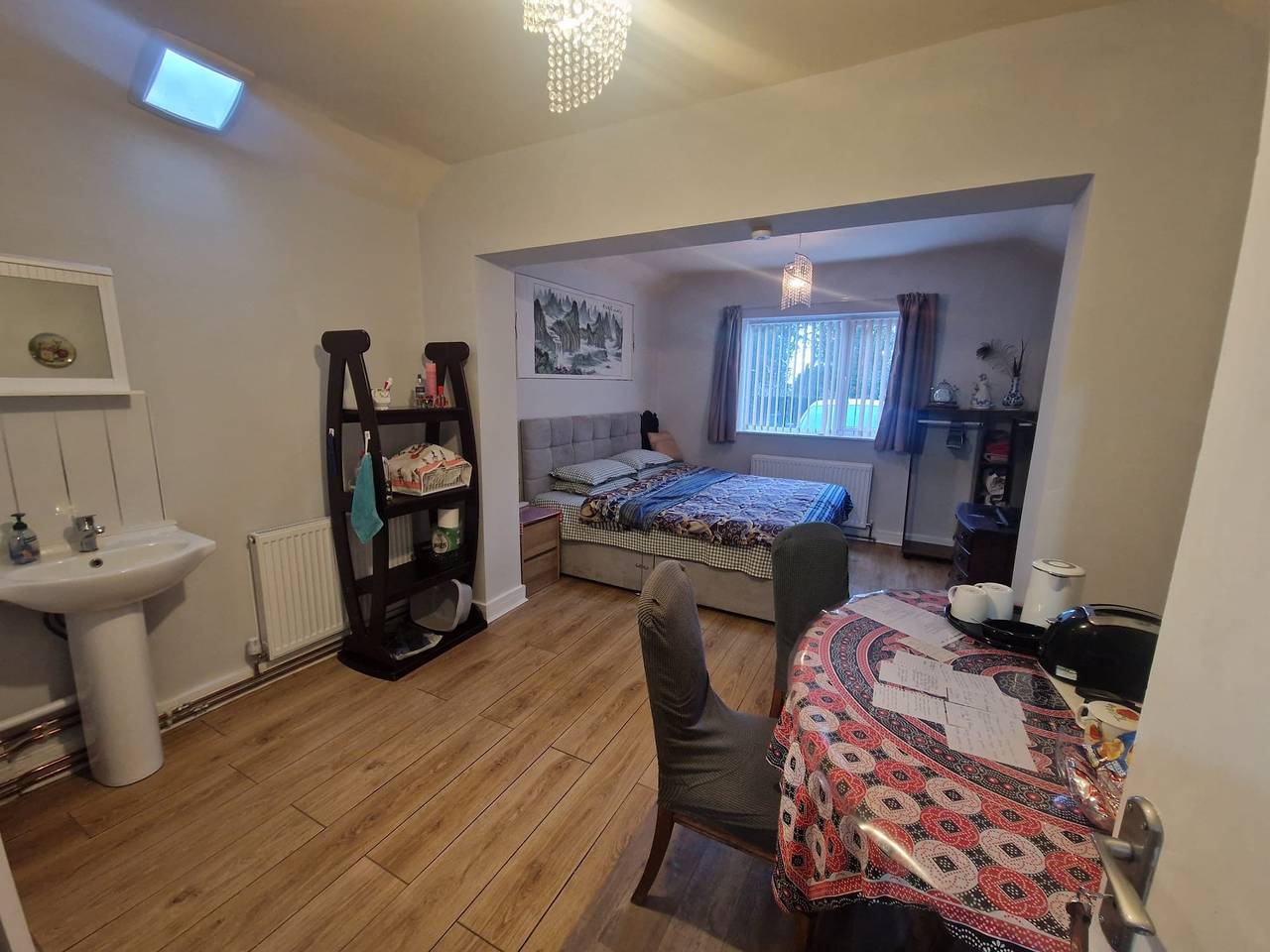 Entire studio, Studio-Lickeyhills-Nearattractions-Garden-1 Pet Ok in Lickey and Blackwell, Worcestershire