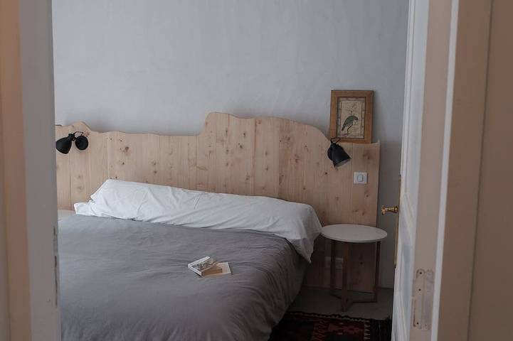 Appartement entier, La maison sous les chênes, gîte dans une maison basque traditionnelle, au calme. in Hasparren, Région de Bayonne