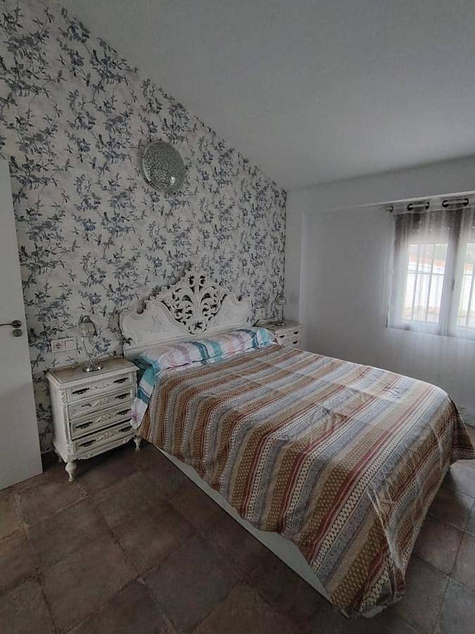 Casa rural para 8 personas, con Terraza además de Jardín y Piscina en Arjona - 4