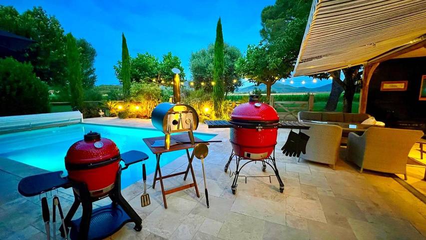 Gîte pour 2 personnes, avec vue ainsi que piscine et jardin à La Bégude-de-Mazenc - 3