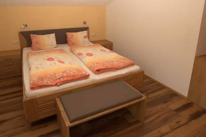 Bauernhof für 4 Personen, mit Balkon und Garten