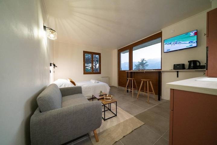 Gîte pour 2 personnes, avec balcon et vue à Albertville - 3