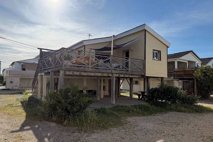 Chalet pour 10 personnes, avec terrasse à Gruissan Plage