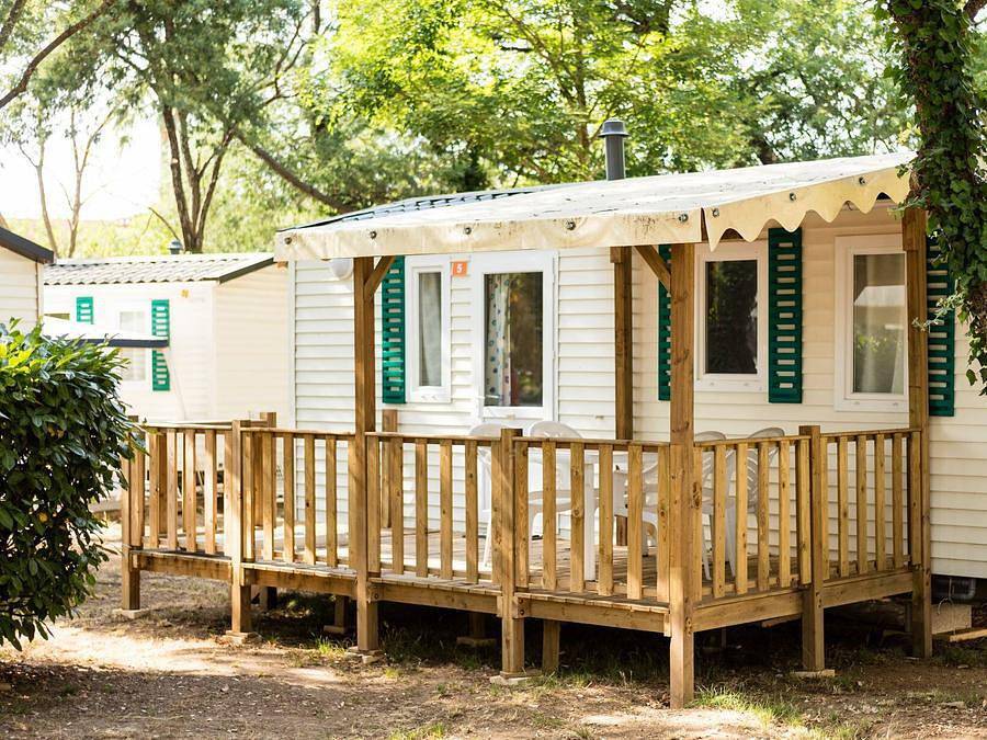Camping La Chapelle - Mobilhome 4 personnes - Classic | 2 Ch. | 4 Pers. | Terrasse surélevée | 1 Sdb | Clim in Côte Vermeille, Argelès-sur-Mer