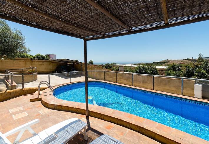Casa de vacaciones Los Aperos 1 con vistas al mar, piscina, jardín y Wi-Fi in Vélez-Málaga, Cordillera Penibética
