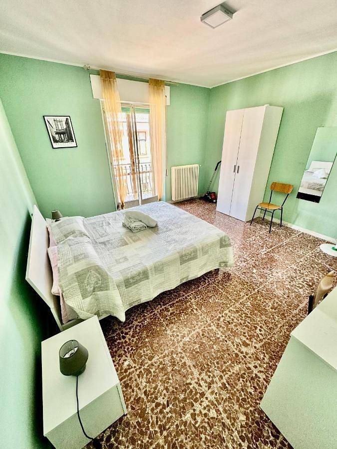 Location de vacances pour 6 personnes, avec balcon à Serra San Bruno
