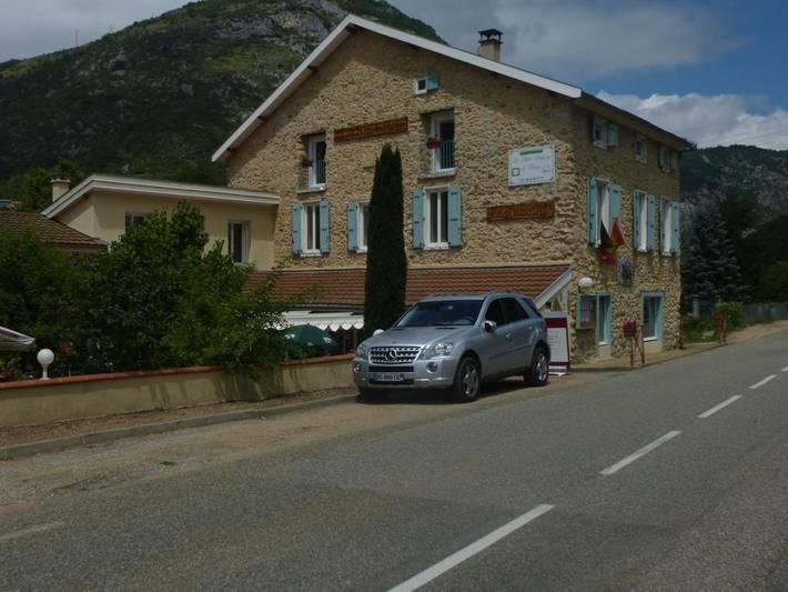 Location de vacances pour 4 personnes, avec sauna ainsi que jardin et vue, animaux acceptés à Niaux - 2