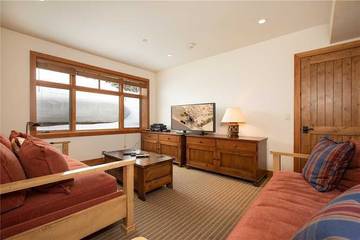 Lodge for 11 Guests in Teton Village, Bridger-Teton National Forest, Picture 4