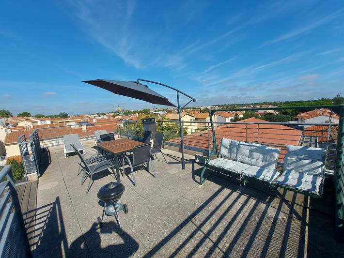 Gîte pour 4 personnes, avec terrasse à Saint-Cyprien