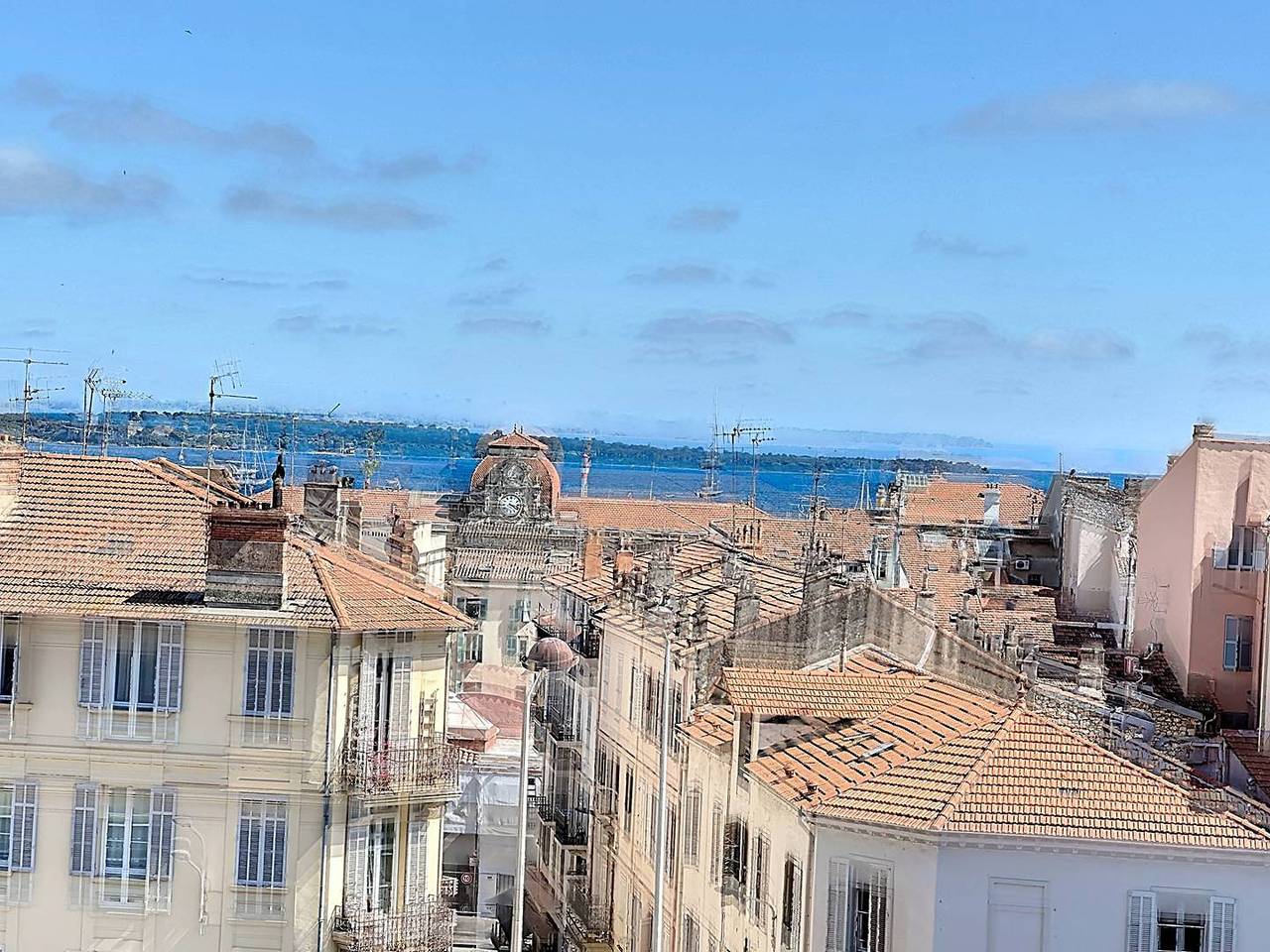 Appartement de vacances entier, - Beau 2 pièces avec balcon et vue mer latérale in Cannes, Région de Cannes