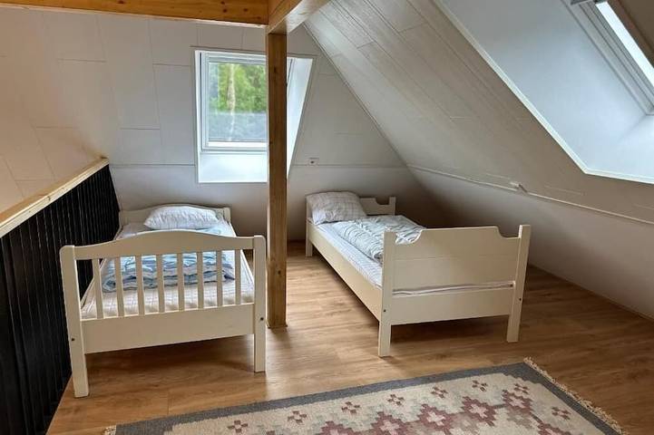 Ferienhaus für 8 Personen, mit Terrasse und Garten in Skövde - 4