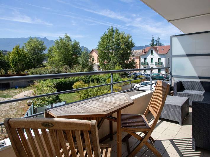Appartement entier, Appartement T3 avec terrasse, garage et wifi à Aix-les-Bains in Aix-les-Bains, Région de Chambéry