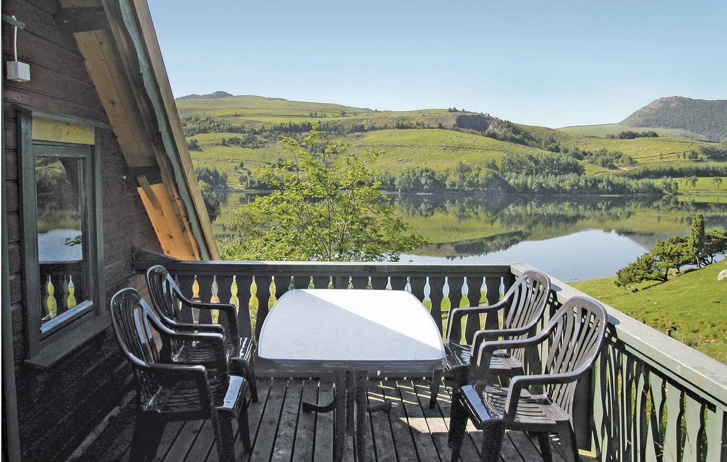 Ganze Ferienwohnung, Ferienwohnung für 8 Personen mit Terrasse in Sandnes