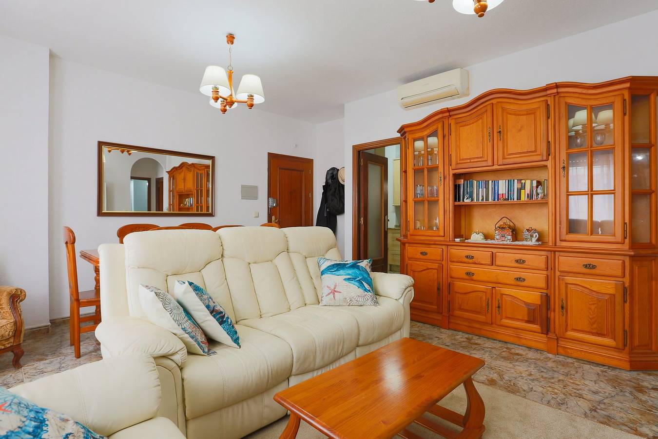 Geheel appartement, Sunny Seaside Getaway in Mar Menor in Los Nietos, Mar Menor