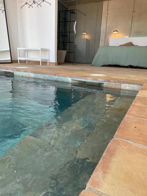 Chalet para 2 personas, con vistas además de piscina y jardín en Provincia de Gerona - 3