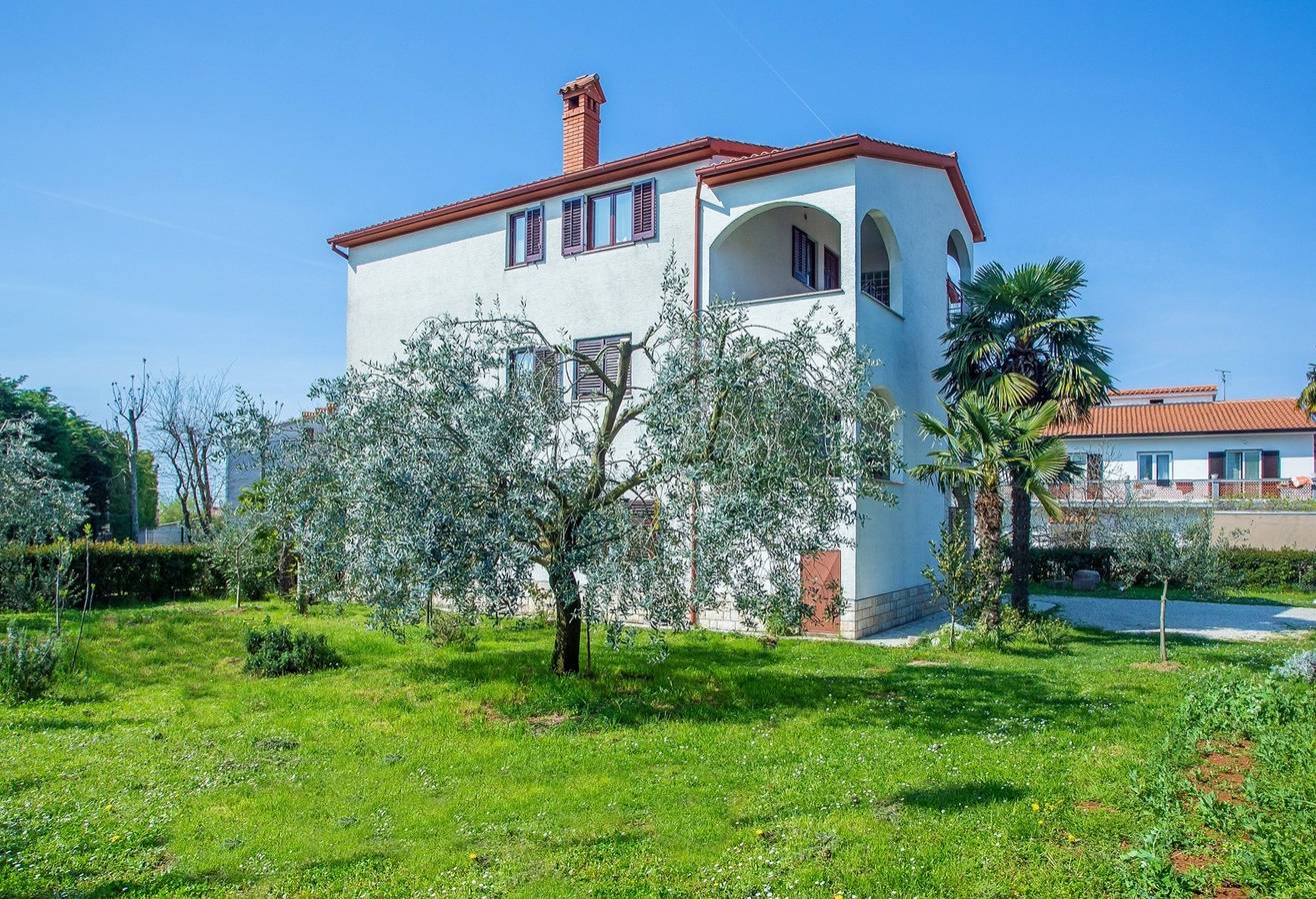 Appartamento vacanze a Parenzo (Grad) a partire da 71€ a notte