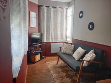 Gîte pour 2 personnes, avec jardin et vue à Luxeuil-les-Bains