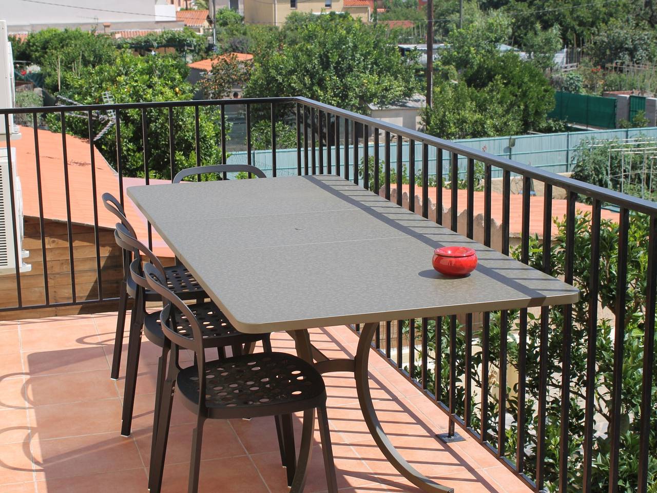 Appartement entier, Appartement rénové avec terrasse, à deux pas du centre et de la mer, idéal pour 4 personnes in Côte Vermeille, Banyuls-sur-Mer