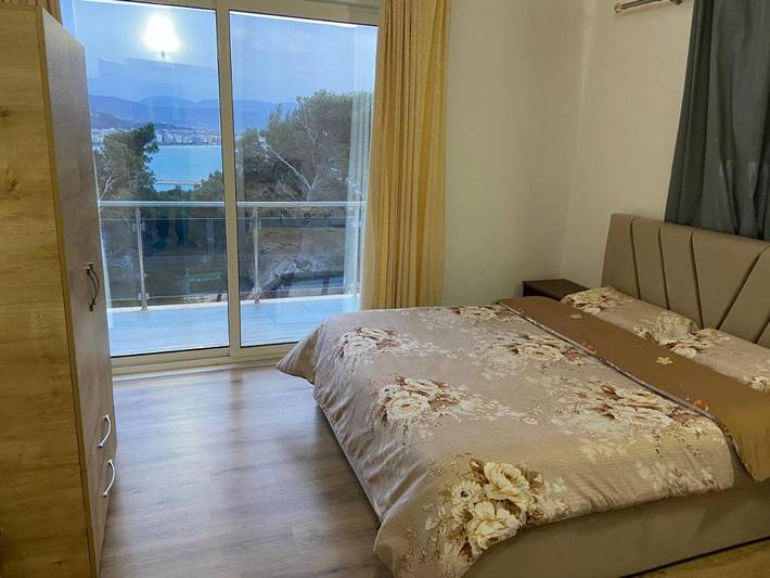 Location de vacances pour 9 personnes, avec vue et jardin, animaux acceptés dans Lezhë - 2