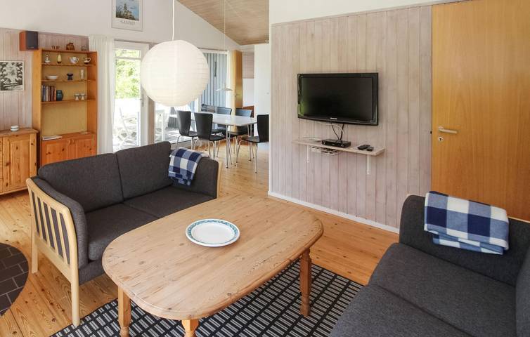 Ferienhaus für 6 Personen mit Terrasse in Samsø