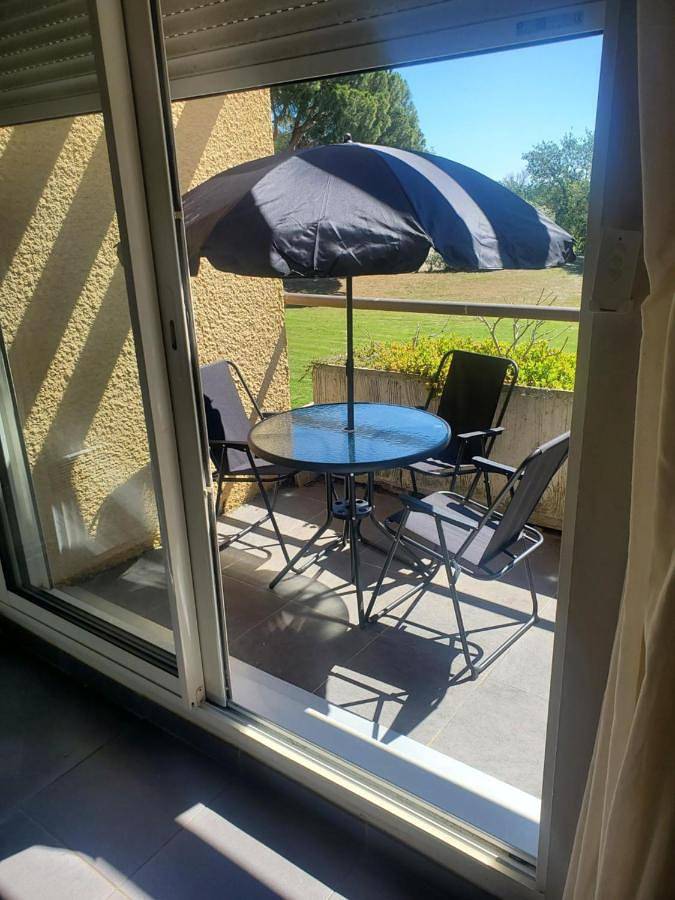 Gîte pour 4 personnes, avec vue ainsi que piscine et terrasse dans Golf de Saint Cyprien - 3