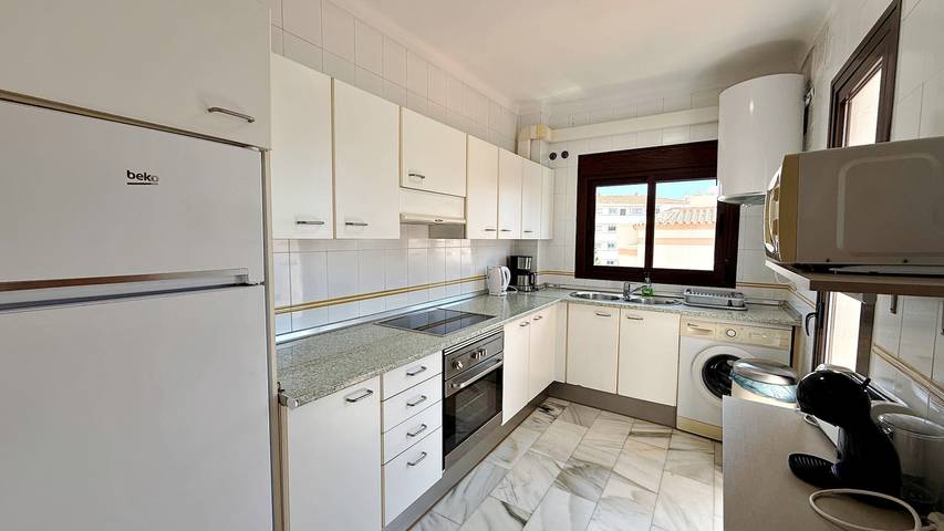 Apartamento entero, Ap140 Alcazaba 2D in Playa Carabeíllo, Nerja