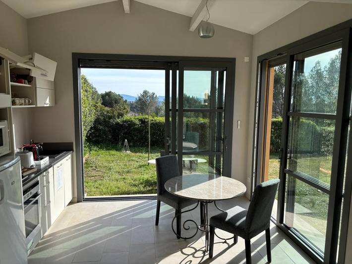 Chambre d’hôte pour 3 personnes, avec piscine ainsi que jardin et vue à Aix-en-Provence - 4