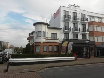 Chambre d’hôte pour 2 personnes, avec balcon ainsi que jardin et vue dans Coxyde-les-Bains