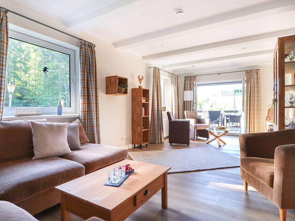 Das Waldhaus Komfortable Ferienresidenz in Willingen, die Mittelgebirge