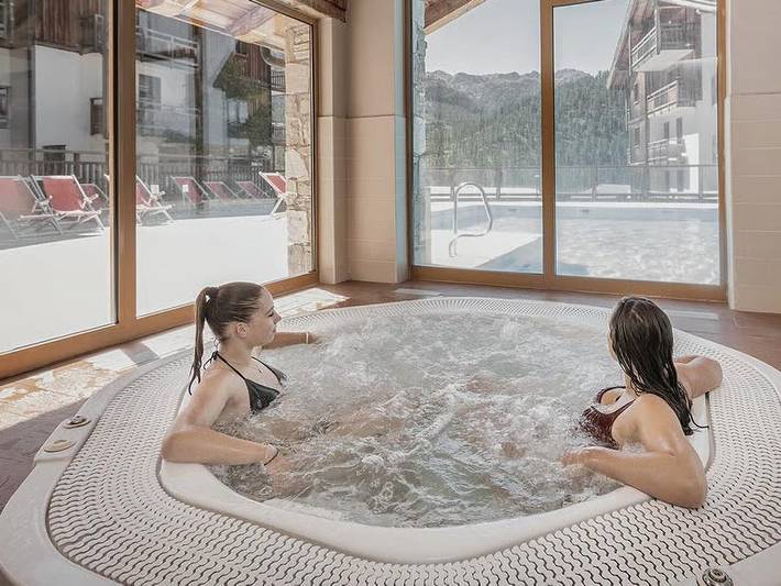 Ganze Wohnung, Résidence Club Mmv le Hameau des Airelles - Wohnung 4 personen - 2-Zimmer-Wohnung für 4 Personen, Komfort in Montgenèvre, Briançon und Umgebung