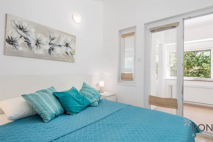 Gîte pour 4 personnes, avec terrasse à Gajac - 3