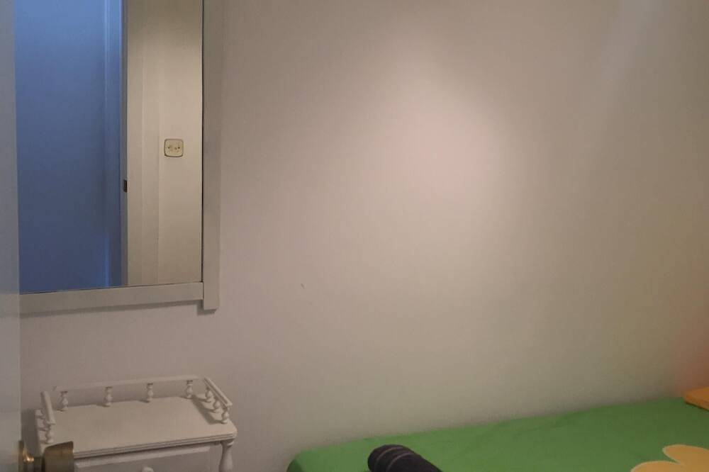 Ganze Wohnung, Boden Baiona Strand und gegenüber dem Parador de Baiona in Baiona, Rías Baixas