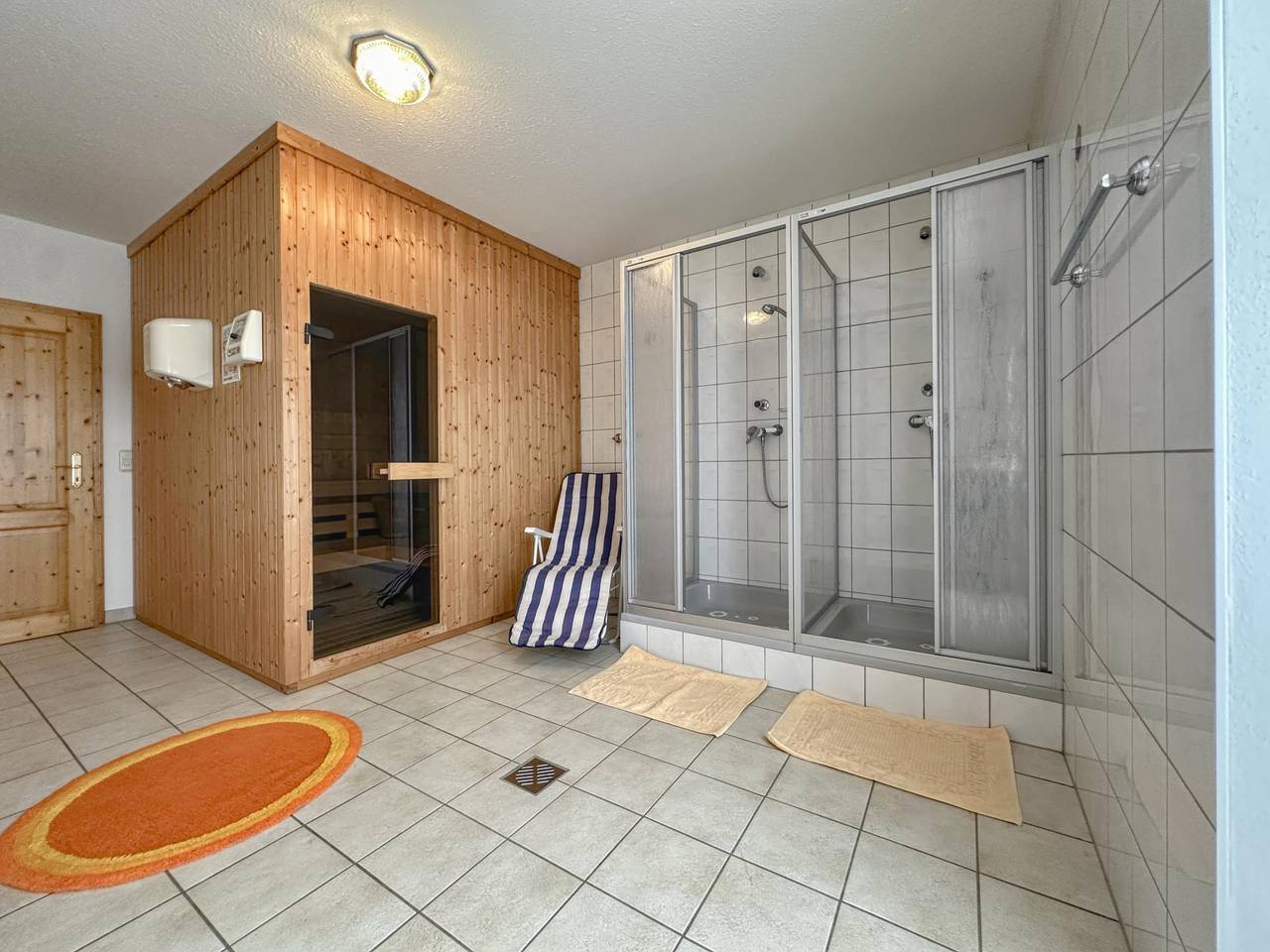Gruppenhaus mit Aufenthaltsraum und Sauna in Schönsee, Naturpark Oberpfälzer Wald