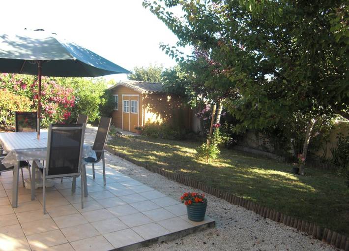 Gîte pour 4 personnes, avec terrasse et jardin à Meschers-sur-Gironde