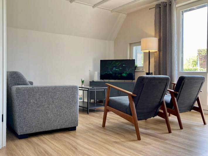 Bungalow für 6 Personen, mit Garten und Balkon in Friesland - 4