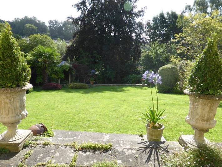 Chambre d’hôte pour 2 personnes, avec jardin ainsi que vue et terrasse à Bath - 4