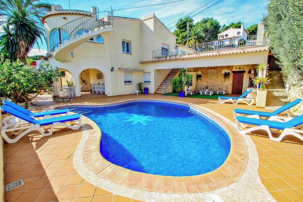 May - pretty holiday property with private pool in Benissa in Benissa, Costa Blanca