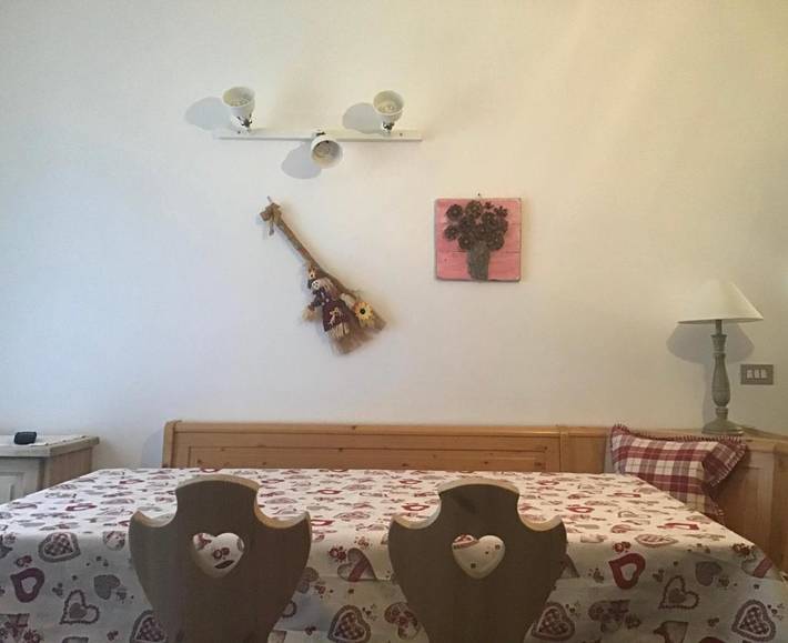 Gîte pour 6 personnes, avec vue sur le lac ainsi que vue et jardin à Molveno - 4