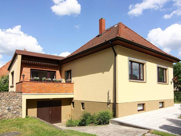 Ferienhaus für 4 Personen, mit Terrasse und Sauna in Kuhlen-Wendorf