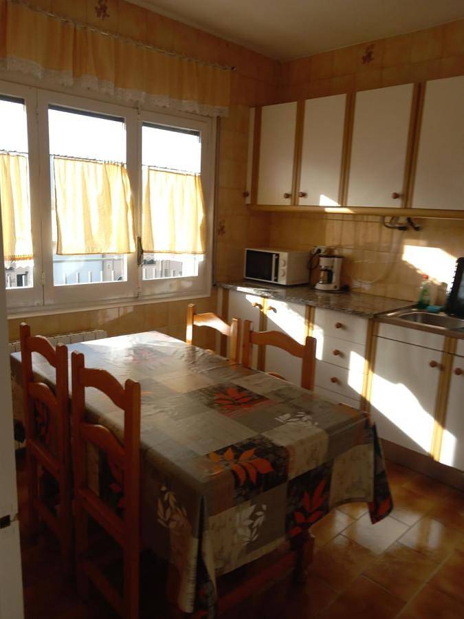 Gîte pour 7 personnes, avec balcon et vue à La Seu d'Urgell - 4