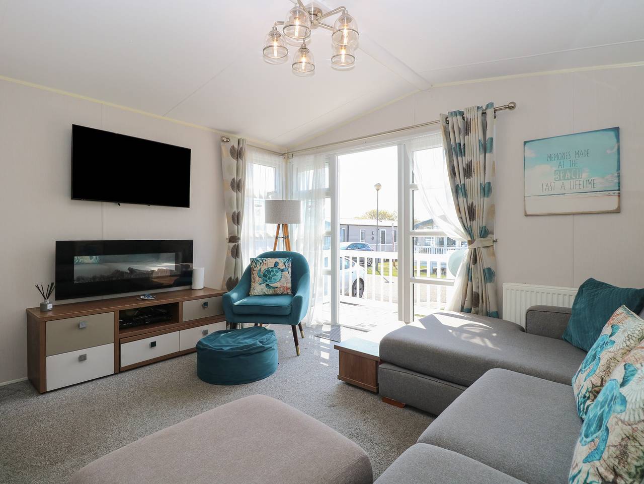 Hopton Holiday Village - Holiday Accommodation 632 in Hopton-on-Sea, Great Yarmouth