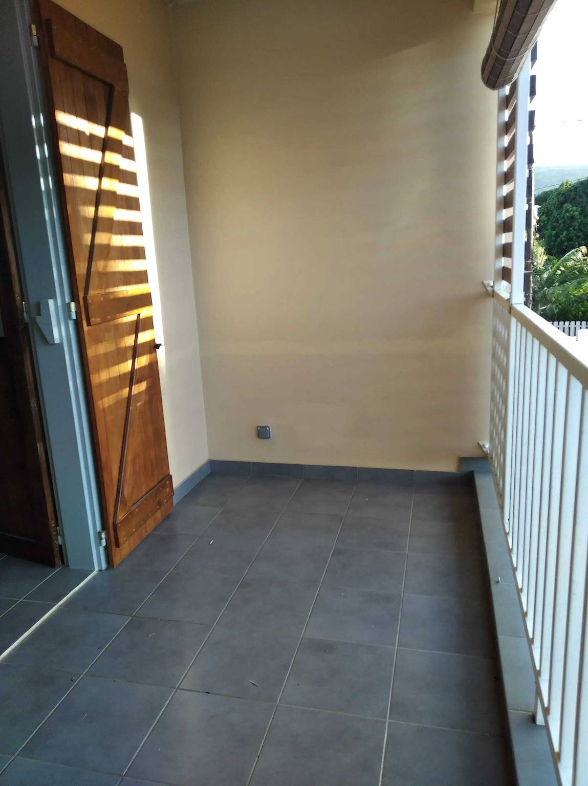 Ganze Wohnung, Gemütliches Apartment in Sainte Suzanne - 70 qm - Balkon in Sainte-Suzanne, La Réunion