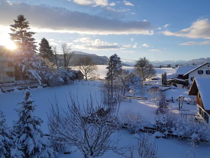 Ferienwohnung für 4 Personen, mit Balkon und Ausblick in Waltenhofen - 2