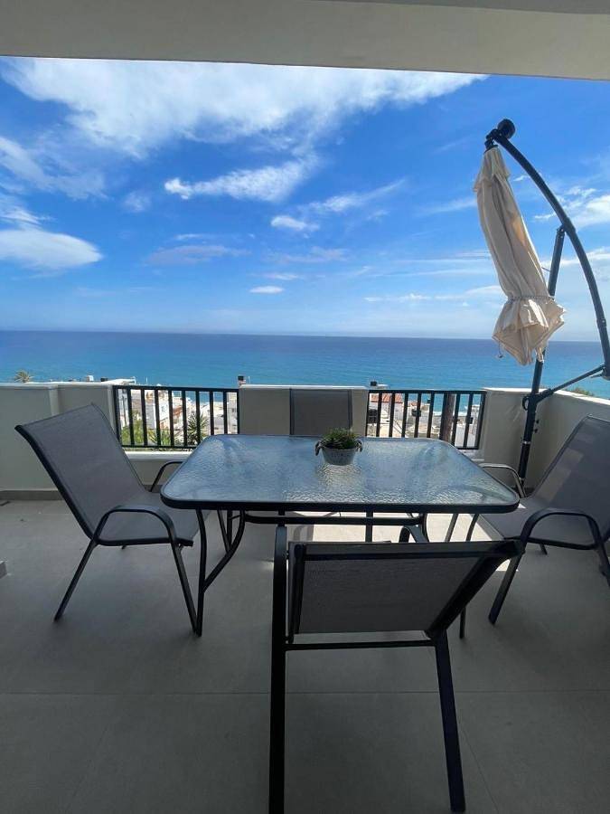 Gîte pour 2 personnes, avec jardin dans Myrtos