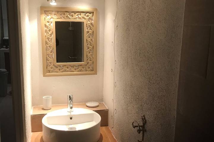 Location de vacances pour 2 personnes, avec jardin et terrasse à Figari - 3